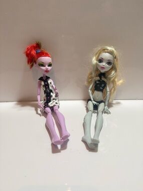 Monster High Blue Lagoon Skulltimate Roller Dolls